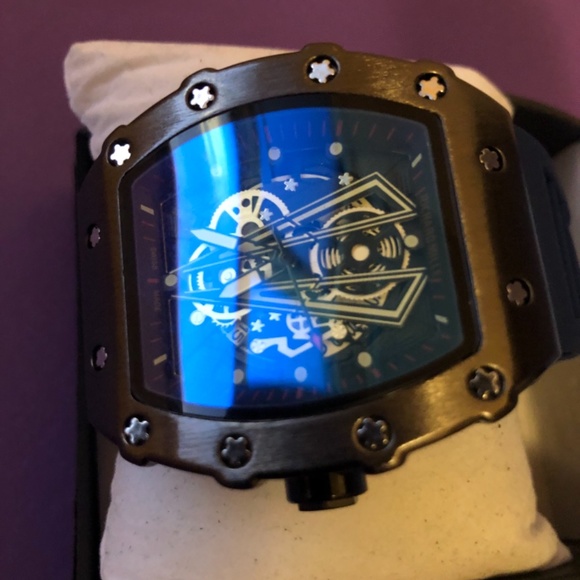 Luxury Watch - Picture 9 of 9